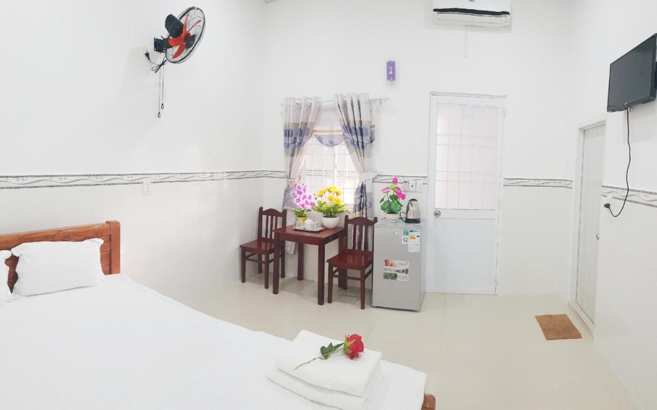 דואונג דונג Hai Phuong Tuyen Guesthouse מראה חיצוני תמונה